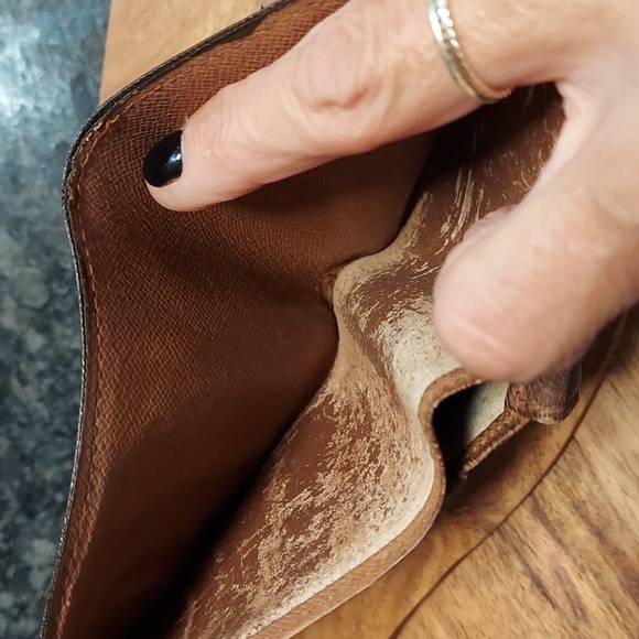 LV Monogram Brown Signature Flap Wallet - Picture 8 of 11